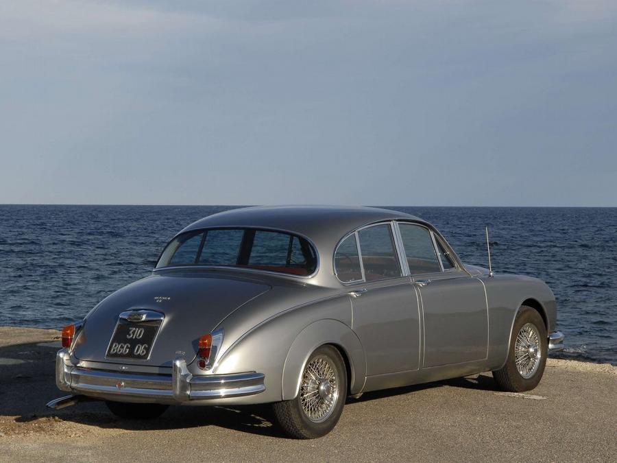  Jaguar Mark 2 1959 года  (фото 14 из 17)